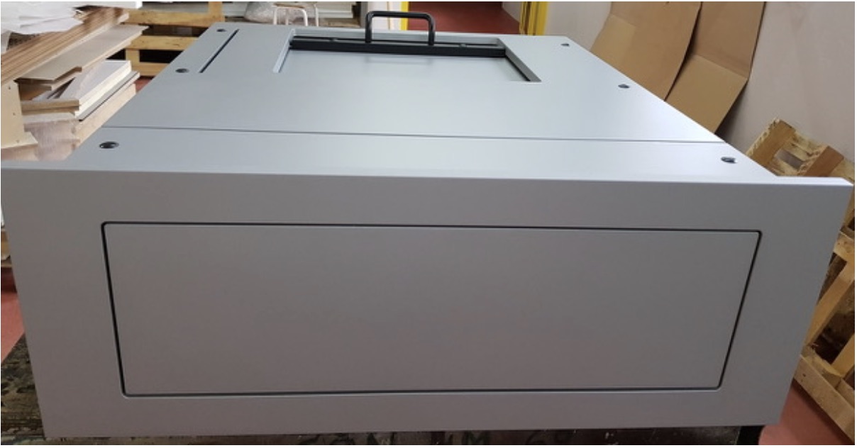 Architectural Armour A Range of Cash Trays and Scoops in stock